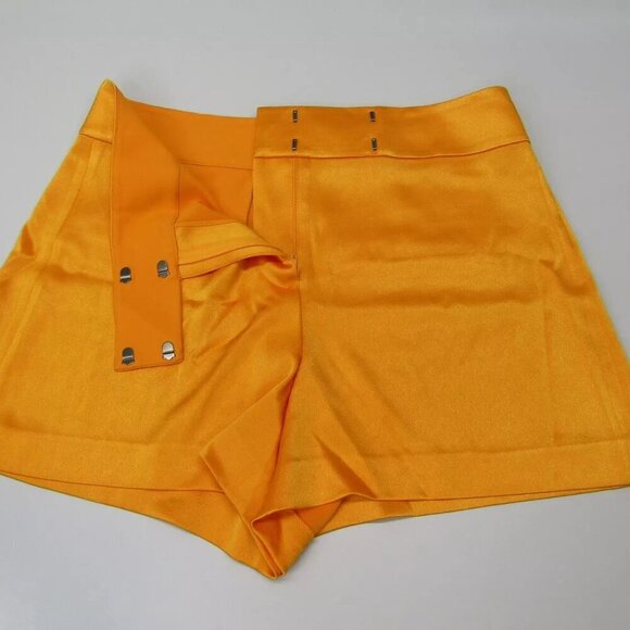 NEW ALICE & OLIVIA Women's Mara Shorts Orange Satin Crossover Waistband Size 14 - Picture 4 of 9